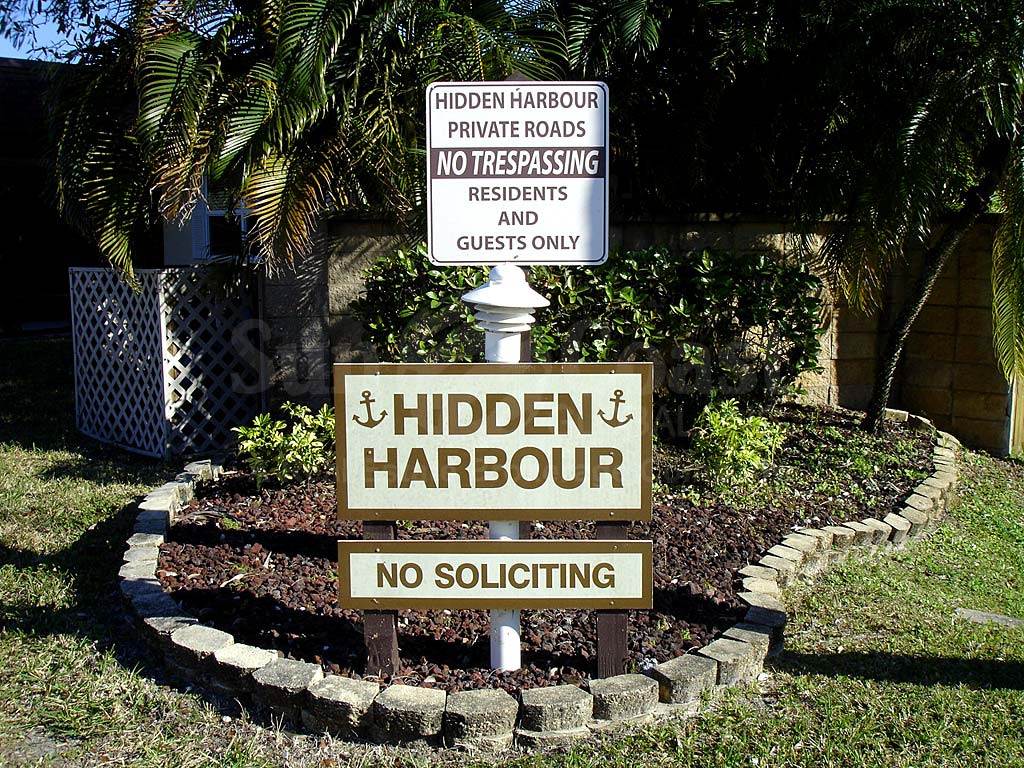 Hidden Harbour Signage